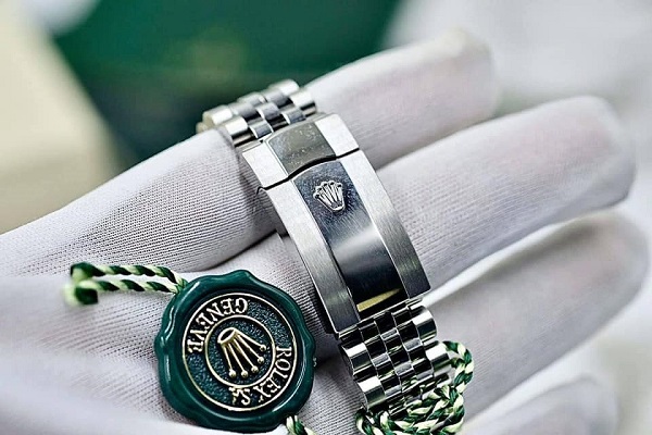 Rolex Oyster Perpetual Datejust