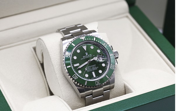 Rolex Submariner Date 116610LV